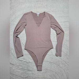 Leith Dusty Rose Long Sleeve V-Neck Bodysuit Top With Snap Crotch Women's Size S